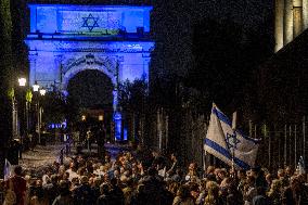 Newspaper Il Foglio Has Called For A Torchlight Procession To Express Closeness To Israel