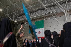 Iran-Schoolgirls Visiting IRGC National Aerospace Park