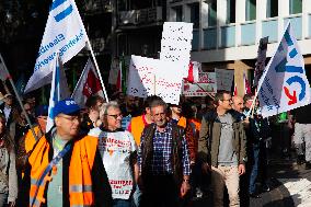 Protest For Keeping 49 Euro Ticket And Improving Pulic Transportation In Cologne