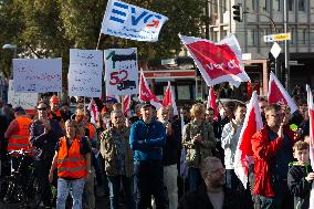 Protest For Keeping 49 Euro Ticket And Improving Pulic Transportation In Cologne