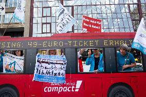 Protest For Keeping 49 Euro Ticket And Improving Pulic Transportation In Cologne