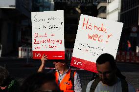 Protest For Keeping 49 Euro Ticket And Improving Pulic Transportation In Cologne