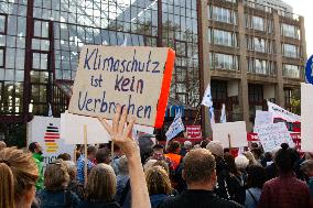 Protest For Keeping 49 Euro Ticket And Improving Pulic Transportation In Cologne