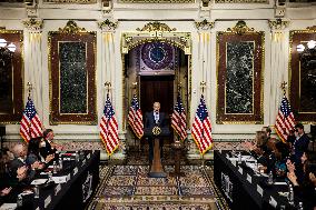 DC: President Biden Holds Roundtable Discussion with Jewish Community Leaders