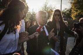 Jean-Luc Melenchon Promotes His Book - Bordeaux