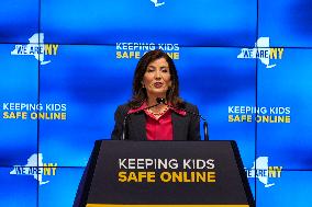 Governor Hochul, Attorney General James, Senator Gounardes, And Assemblymember Rozic Take Action To Protect Children Online