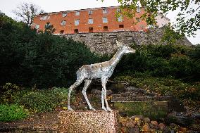 Statue of a roe deer