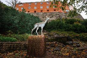Statue of a roe deer
