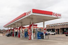 U.S.-TEXAS-DALLAS-EXXON BUYS PIONEER