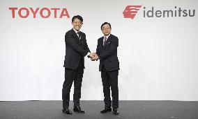 Toyota, Idemitsu to tie up in next-generation batteries