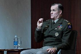 Gn Flynn Hold A The Strategic Landpower Conversation