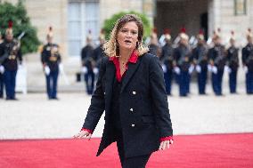 Emmanuel Macron welcomes Monglolia President - Paris