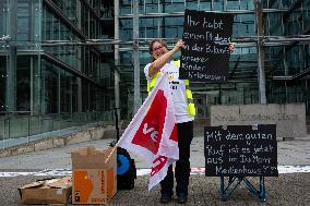 Workers Protest Against DuMont Publishing House Closing In Cologne