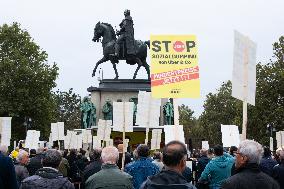 Taxi Drivers Go On Strike In Cologne