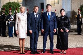 Monglolia President arrives at the Elysee for a State Dinner - Paris