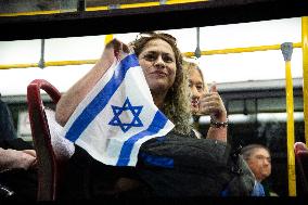 Humanitarian Flight From Israel Arrives in Colombia