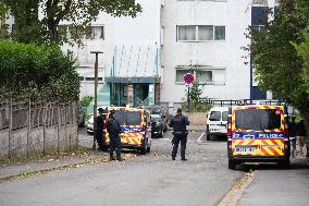 Search At The Terrorist's Home - Arras