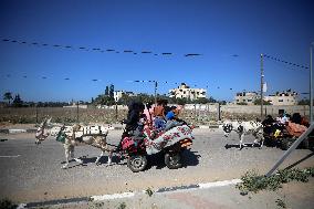 Residents Flee Gaza City As Israel Tells 1.1mn To Leave