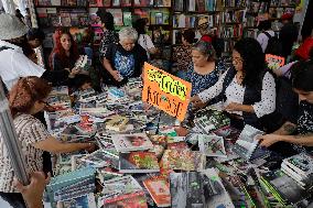 XXVIII International Book Fair In The Zócalo Of Mexico City