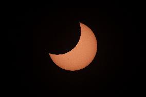 Annular Eclipse Viewed From Maninalco, Mexico