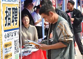 Job Fair in Handan