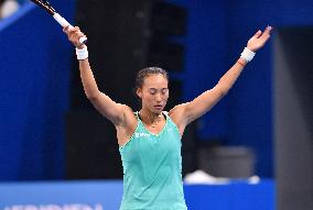 (SP)CHINA-ZHENGZHOU-TENNIS-WTA TOUR-ZHENGZHOU OPEN(CN)
