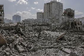 Humanitarian Catastrophe Looms After Israeli Attacks - Gaza