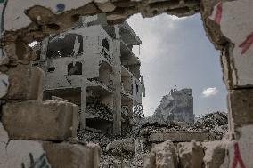 Humanitarian Catastrophe Looms After Israeli Attacks - Gaza