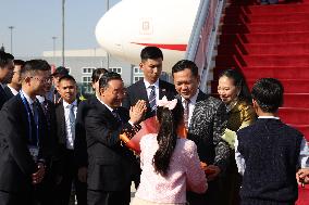 (BRF2023)CHINA-BEIJING-BELT AND ROAD FORUM-CAMBODIAN PM-ARRIVAL (CN)
