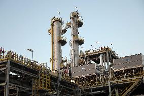 IRAQ-MAYSAN-HALFAYA OIL FIELD-CHINA-GAS PROCESSING PLANT