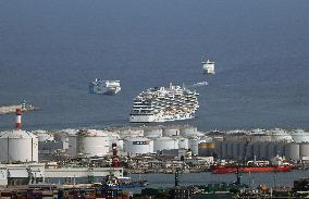 Divers ships in the port of Barcelona