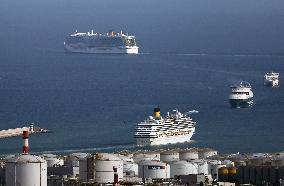 Divers ships in the port of Barcelona