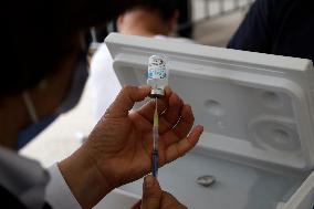 Vaccination Campaign Against Covid And Influenza Begins In Mexico