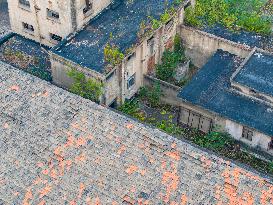 Abandoned Old Factory Building in Huai'an