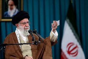 Khamenei Says Israel Must Halt Assault On Palestinians - Tehran