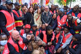 Undocumented Migrants Demand Regularization - Paris