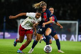 Paris Saint-Germain v Manchester United - UEFA Women's Champions League Qualifying Round 2 - 2nd Leg