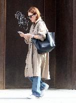 Julianne Moore Out - NYC