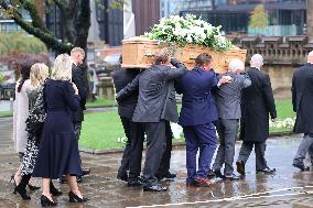 Francis Lee Funeral Service
Manchester, England