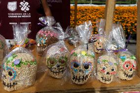 Cempasuchil Flower Sales Season Begins For The Day Of The Dead Festival - Mexico