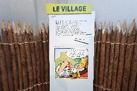 L'Economie Selon Asterix Exhibition - Paris