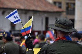 Colombian Military Veterans hold Anti-Government Protest