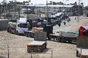 (FOCUS) MIDEAST-GAZA-RAFAH-PALESTINIAN-ISRAELI CONFLICT-BORDER CROSSING