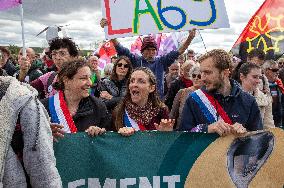 A69 Freeway Protest - Saix