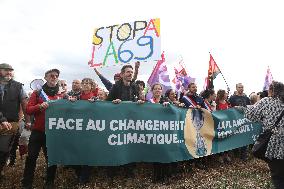 A69 Freeway Protest - Saix