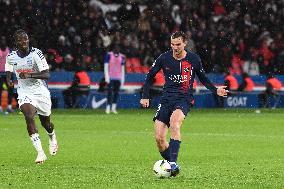 Ligue 1 - PSG v Strasbourg
