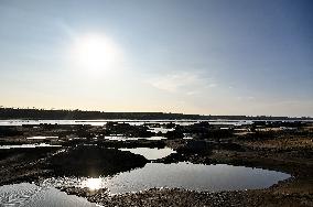 Sukha Moskovka River in Zaporizhzhia