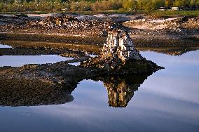 Sukha Moskovka River in Zaporizhzhia