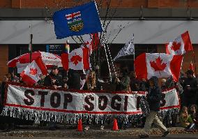 Pro And Anti-SOGI 123 Protests In Edmonton