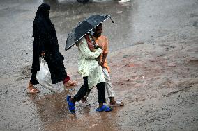 Rain In Dhaka